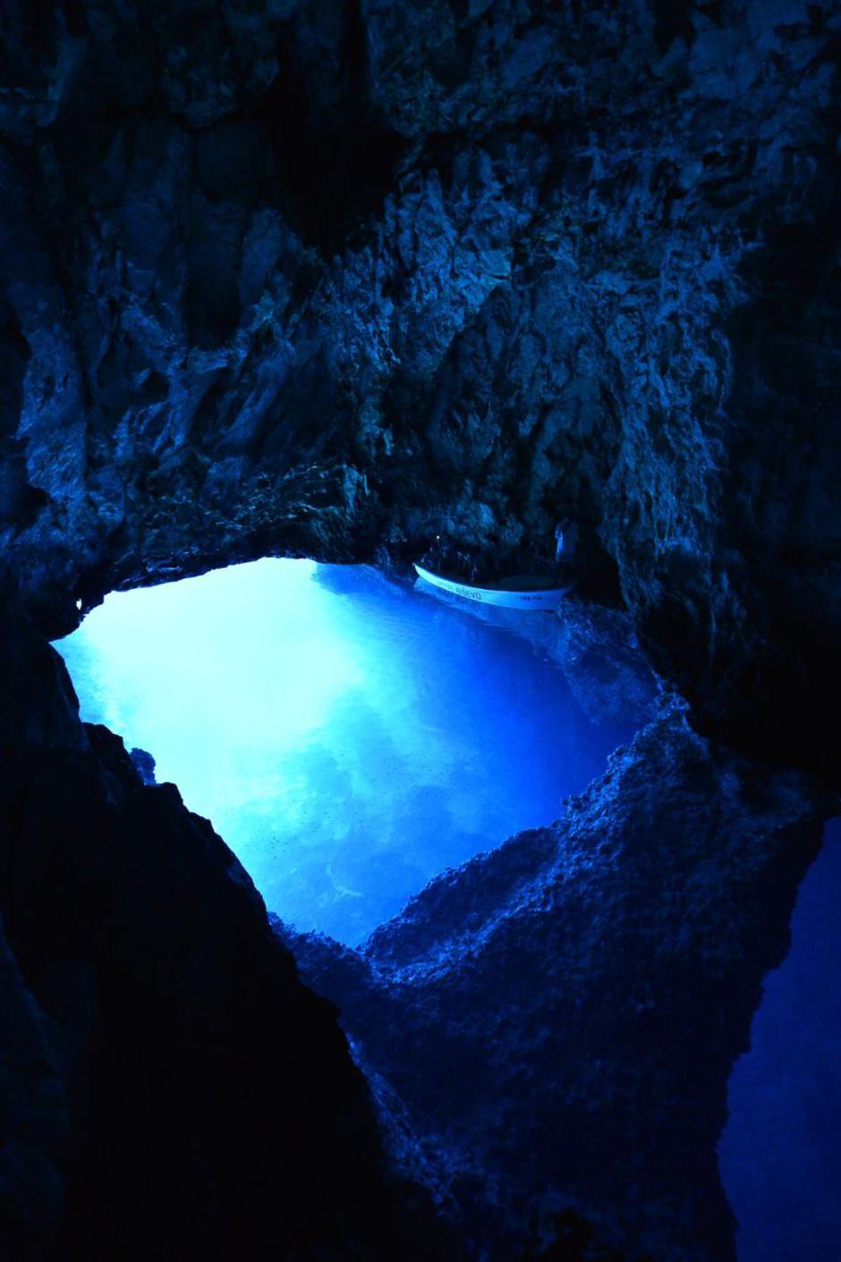  | Autor: https://bluecave-bisevo.com