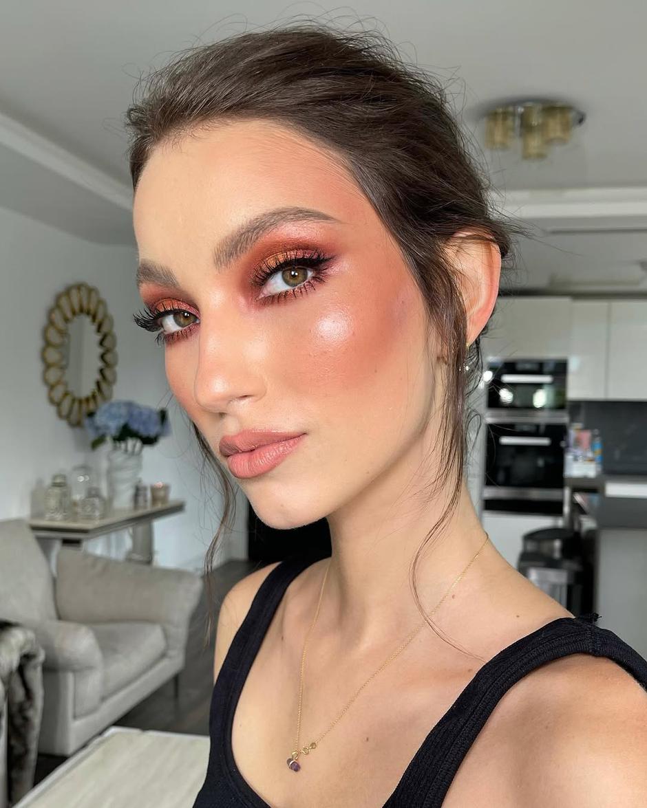  | Autor: Instagram @nikki_makeup