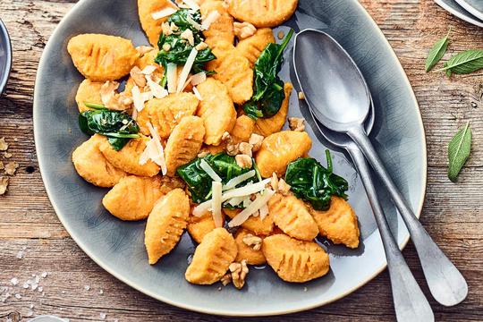 Njoki od bundeve s umakom od lisičarki