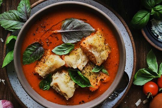 Juha od rajčice s votkom