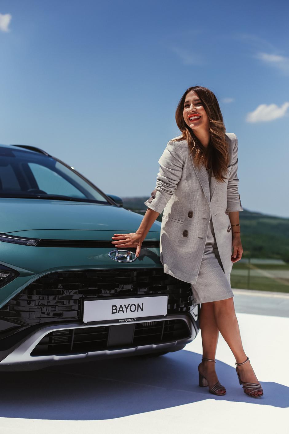 Marijana Batinić uz Hyundai BAYON | Autor: Hyundai