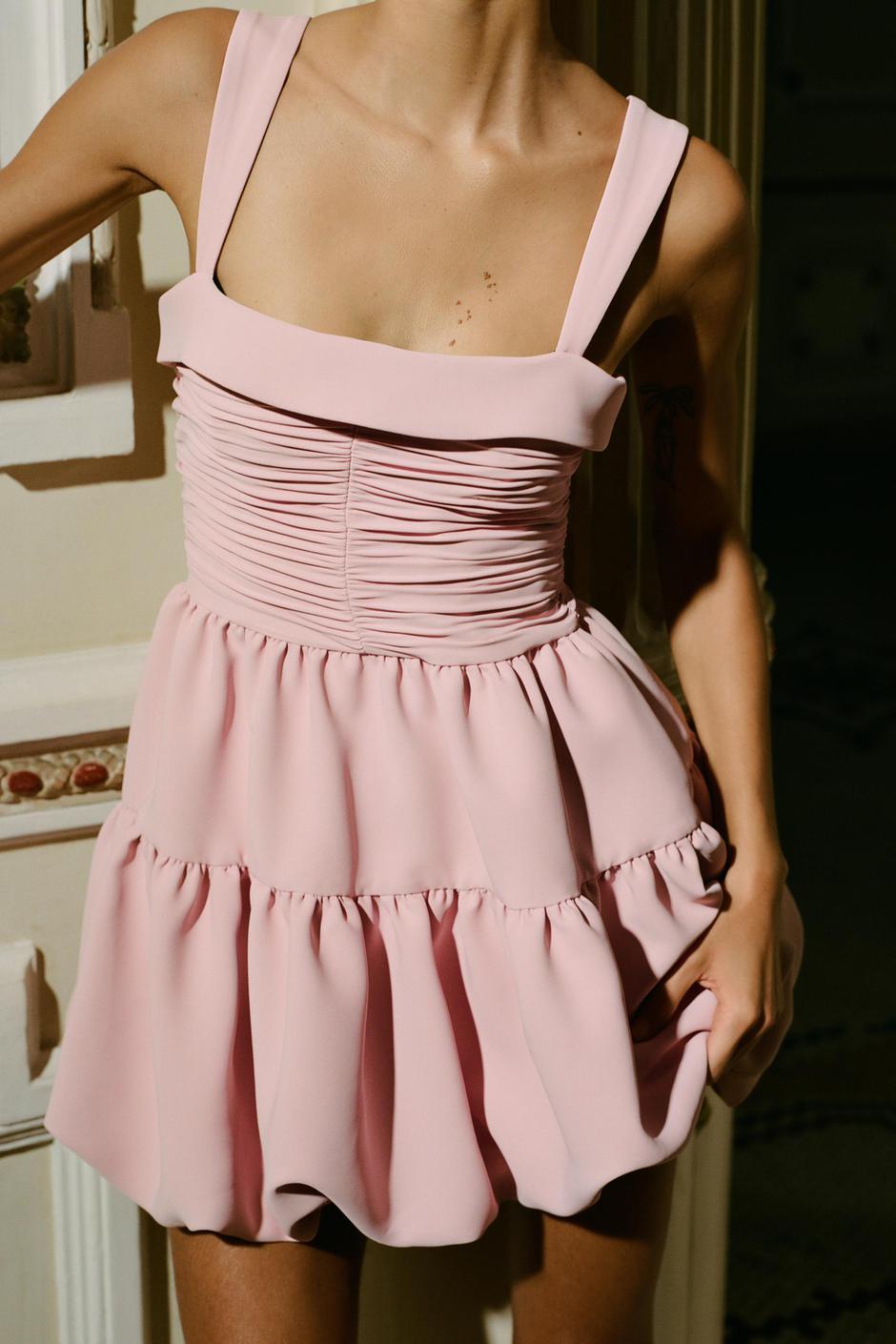 Foto: Zara, mini ružičasta haljina | Autor: Zara