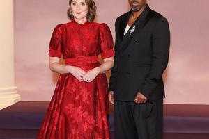 FOTO: Na premijeri četvrte sezone Bridgertona nije nedostajalo wow toaleta. Pogledaj najljepše!