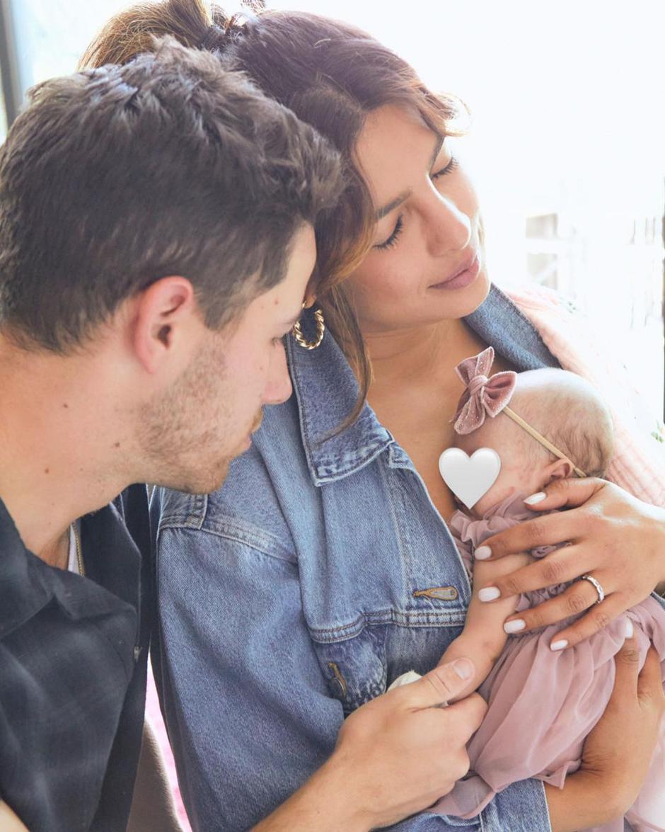 Priyanka Chopra i Nick Jonas dobili dijete | Autor: Instagram@gisou