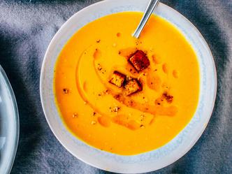 Juha od pečenog batata i sira