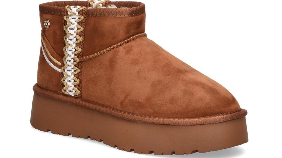 FOTO: Čizme s krznom su veliki hit ove sezone, a Mass ima 13 odličnih modela na sniženju