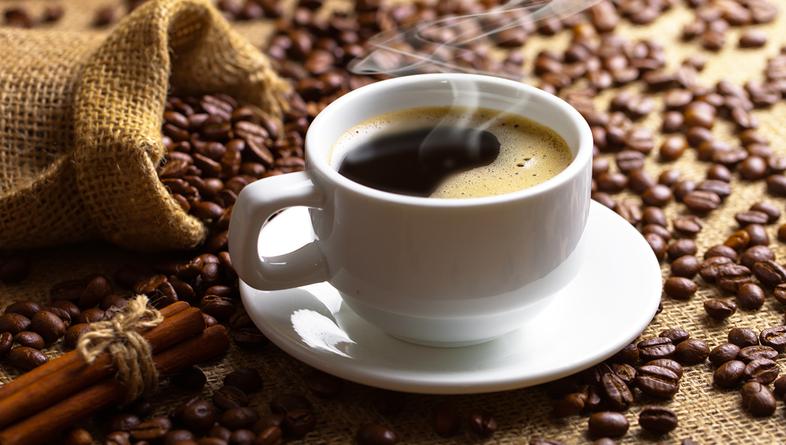Crna kava je zdravija čista, bez mlijeka i šećera