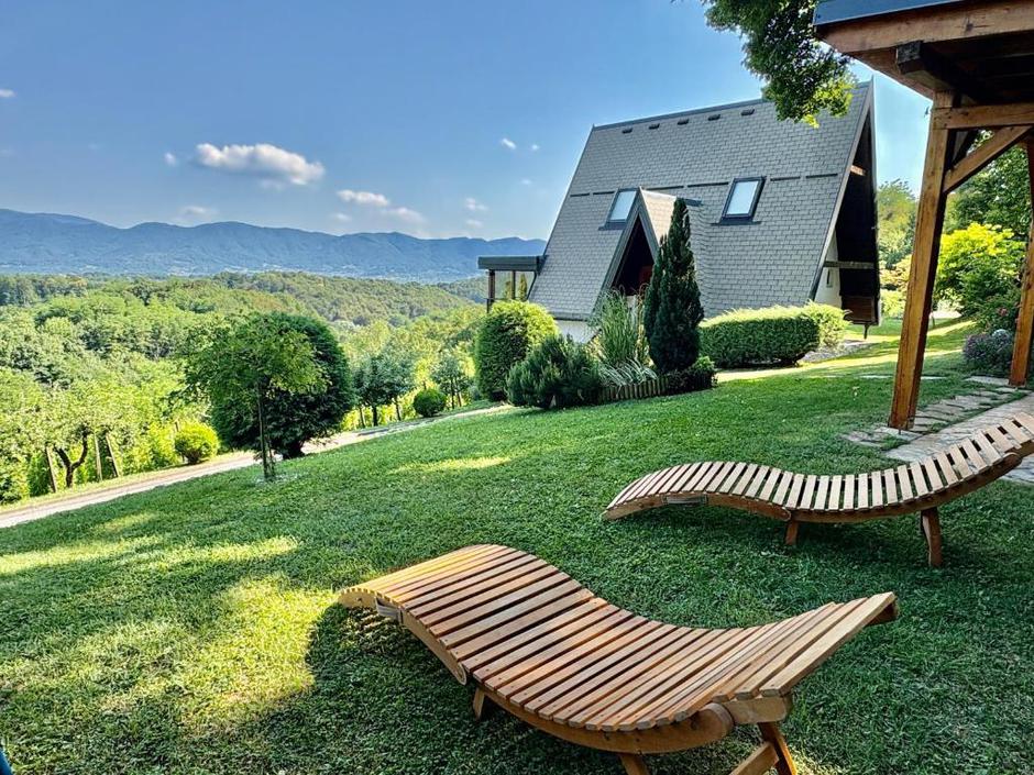  | Autor: Booking/Kuća za odmor Bitoševje