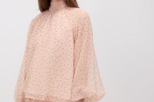 FOTO: U svakom ormaru ima mjesta za još jednu lijepu bluzu. Biramo između ovih 15 iz high streeta