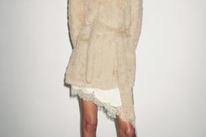 FOTO: U Zara odjeljak posebnih cijena su stigli novi komadi. Evo što kupujemo na super popustima