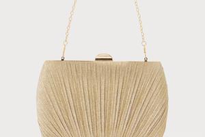 FOTO: Elegantni outfit nije potpun bez clutch torbice, evo najljepših modela