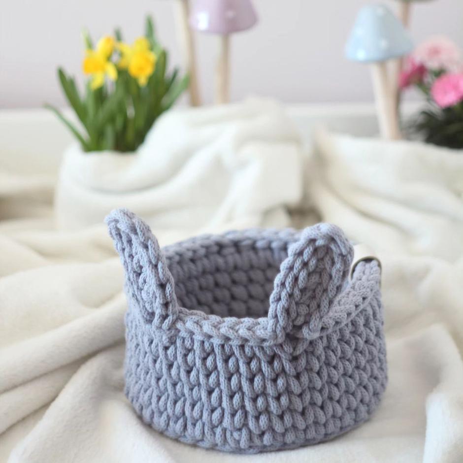 Foto: Instagram @marie_theres_crochet, ljubičasta zečić košara | Autor: Instagram @marie_theres_crochet